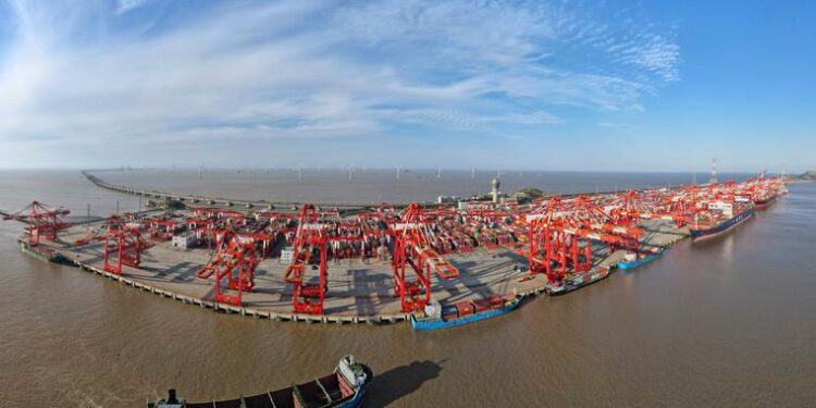 China implements measures to align its FTZs with international standards