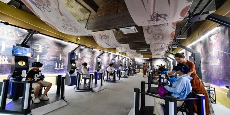 China works to promote quality development in service consumption