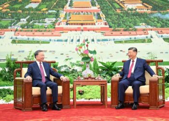 Xi Jinping holds talks with top Vietnamese leader To Lam in Beijing