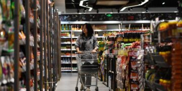 China records improvement in living conditions in 75 years