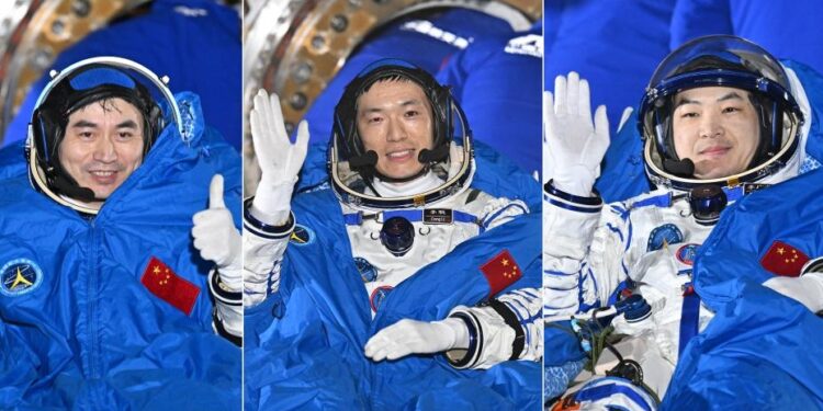 All Shenzhou-18 astronauts exit the return capsule