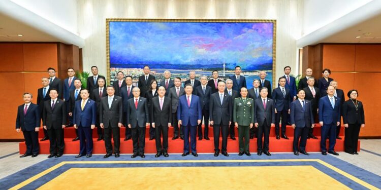 Xi Jinping praises work of administrative, legislative and judicial organs of Macao SAR