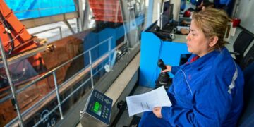 Xinjiang posts remarkable employment figures