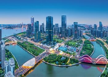 A crossroads of growth