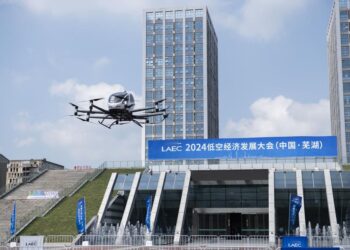 China’s top economic planner creates department to boost low-lying economy