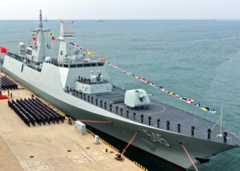 First Chinese Type 054B frigate commissioned