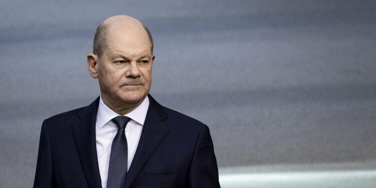 German Chancellor: Refuses to cut domestic investment to support Ukraine