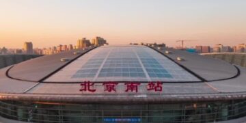 Go to the grassroots in the New Year | Railway female police officers warmly guard the Spring Festival