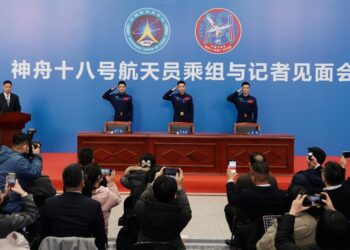 Shenzhou-18 astronauts meet the press after returning from space