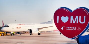 Start of regular flights between Shanghai and Hong Kong for the Chinese C919 plane