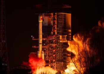 Successful debut in 2025! Changsha 3B rocket successfully launches Shijian 25 satellite