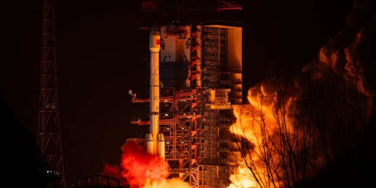 Successful debut in 2025! Changsha 3B rocket successfully launches Shijian 25 satellite