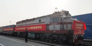 “Ten Thousands of Enterprises Going to the Sea and Shandong Trade Global” 2025 first train begins – China Daily