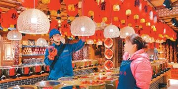 The consumer market is full of new year flavors and is very popular, with diverse forms of consumption – China Daily.com