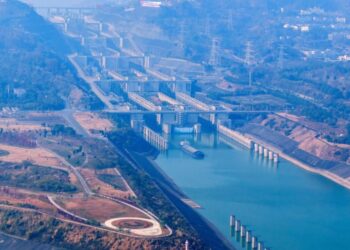 The throughput of the Three Gorges Project in 2024 is nearly 160 million tons