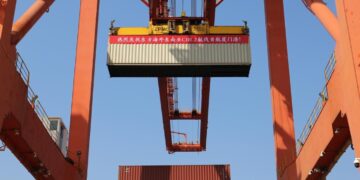 Xiamen Port welcomes the New Year’s first new foreign trade route, “Belt and Road” routes reach 96