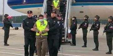 200 suspects who were escorted out of the plane on the scene
