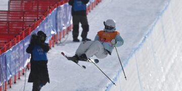 Asian Winter Games | The first gold medal in the Chinese team! Li Fanghui wins the freestyle women’s U-shaped field skills championship