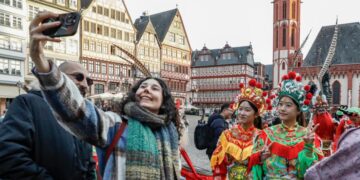 Chaoyang Yingge Germany staged a strong Chinese flavor of China-China Daily