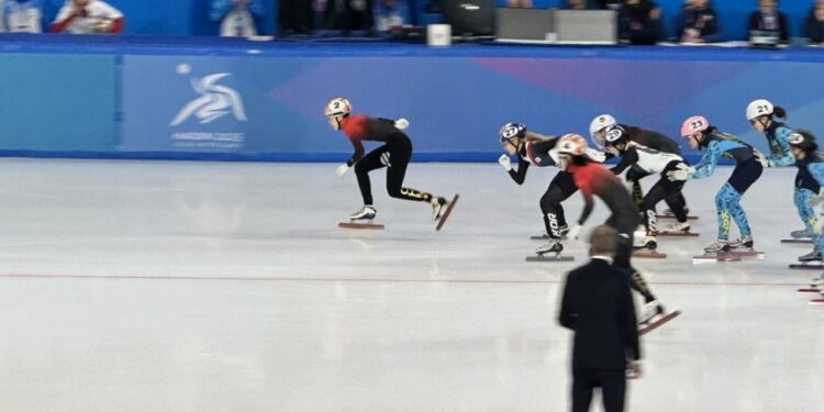 Chinese team won the women’s 3000m relay gold medal in short track speed skating in the Asian Winter Games