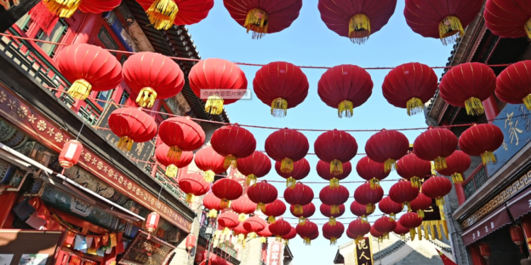 From the data of VAT invoices, the consumer market has a high enthusiasm for “renewal” during the Spring Festival holiday. The tourism market is booming.