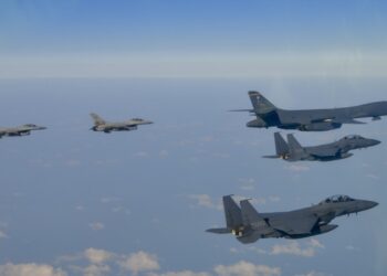 South Korea and the United States hold joint air exercises
