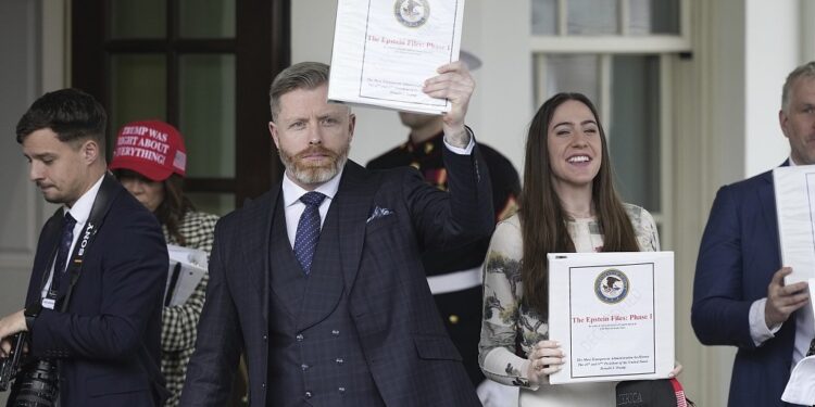 The U.S. Department of Justice announces the first batch of relevant documents on the “Epstein case”