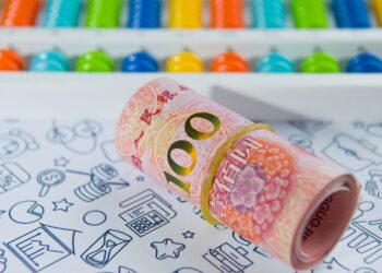 The consumer market has many highlights during the Spring Festival holiday and is full of vitality