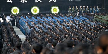 The death of two survivors of the Nanjing massacre carries the number of living witnesses to only 28