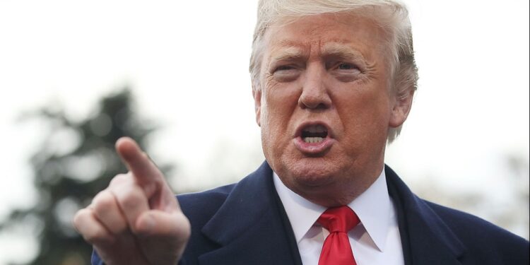 Trump: Zelensky comes to the United States to sign a mineral agreement “this week or next week”