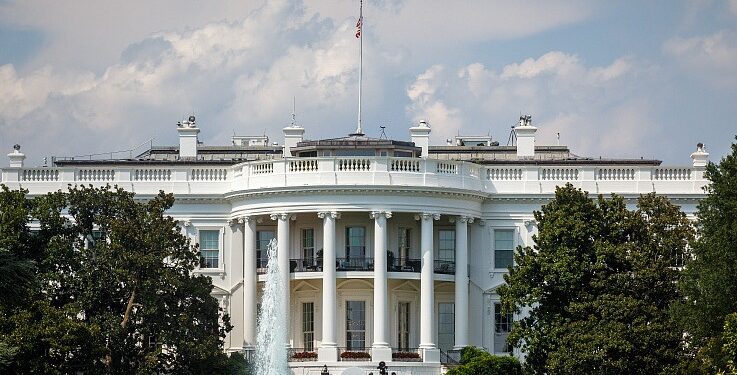 U.S. officials: Trump administration recommends Ukraine grants 50% of U.S. rare earth mine ownership