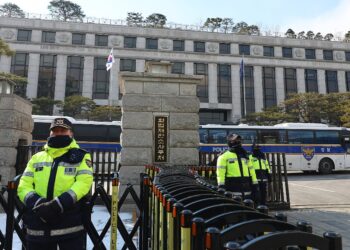 Yoon Seo-yeol attends the seventh public debate in the impeachment case, and four witnesses will be questioned