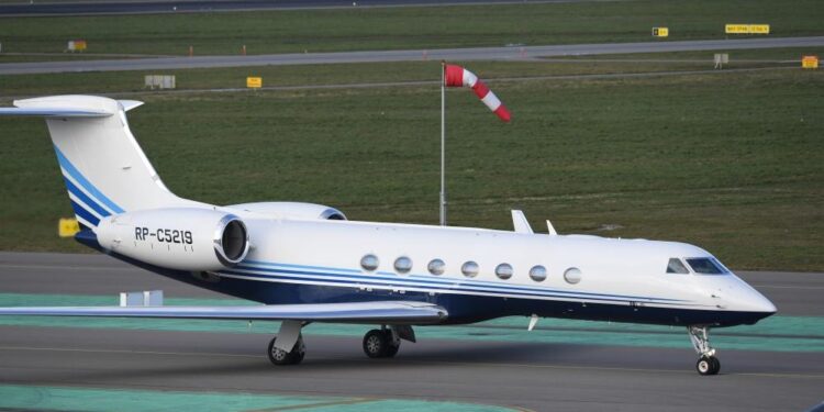 Aircraft carrying former Philippine President Duterte arrives in the Netherlands