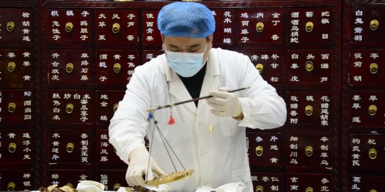Digital and intelligent technologies allow traditional Chinese medicine to better export