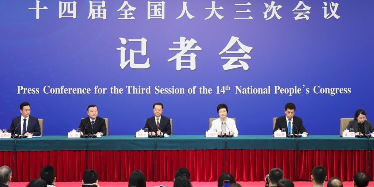 Director of the National Health Commission: Promote the unified use of the 12356 psychological assistance hotline by May 1