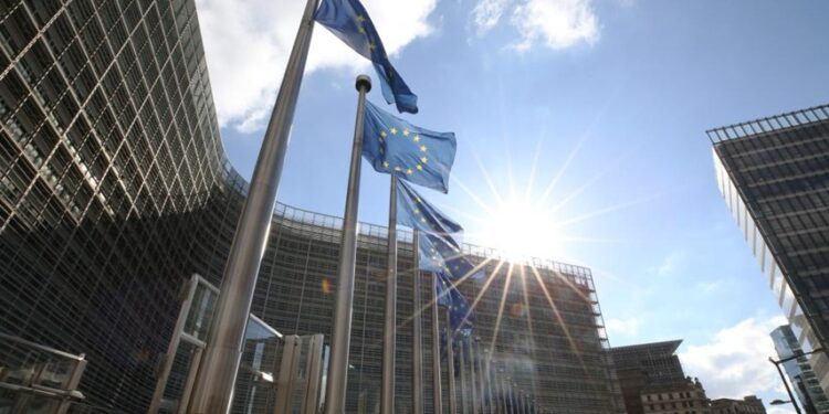 EU plans to relax carbon emission rules for automakers