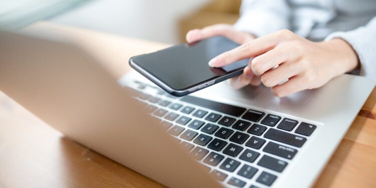 From home appliances to mobile phones “national replenishment” ignits the vitality of consumption in counties