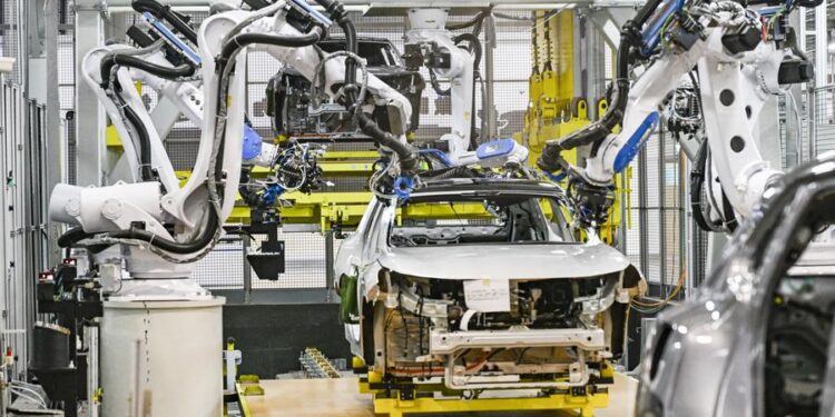 Industrial production of China increased by 5.9 % in the first two months