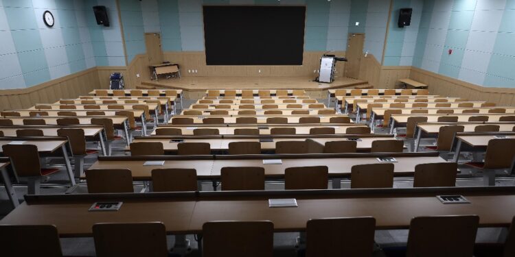 Korean medical education community calls on medical students to return to school as soon as possible