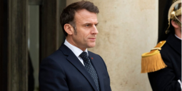 Macron calls on European countries to stop buying American weapons, buy French and European goods