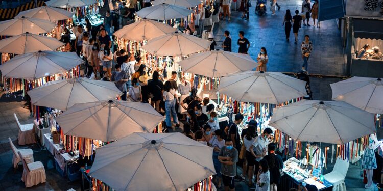 Many departments take practical measures to help people’s concerns and benefit people’s livelihood