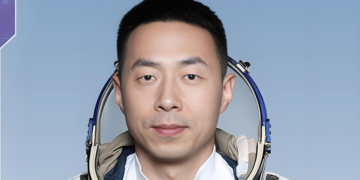 New record! Cai Xuzhe became the Chinese astronaut with the most space out