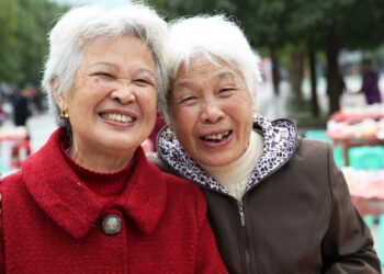 Railway Group: From April 1, passengers over 60 years old enjoy 15 times the face value of the ticket