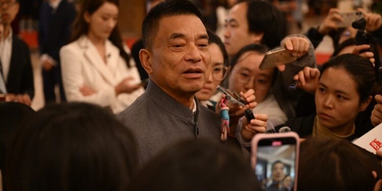 [Representatives and Commissioners said]Liu Yonghao, a member of the National Committee of the Chinese People’s Political Consultative Conference: We must implement policies to promote the development of the private economy in place