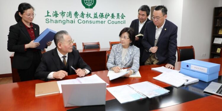 The three major operators have promoted real-name system