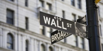 Trade protectionist policies put pressure on U.S. stocks in New York stock market three major stock indexes fell on the 26th – China Daily Network