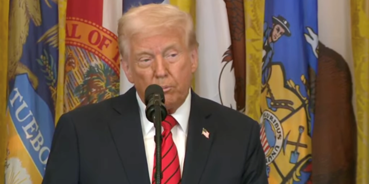 Trump says the United States will soon sign a rare earth agreement with Ukraine