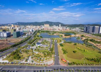 Two Sessions·New Observations of Emerging Industries and Two Sessions丨Explore the “Green Password” of Zero Carbon Park