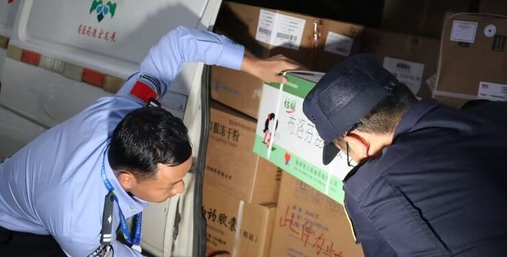 Watch out for each other, Dehong Prefecture and Ruili City assisted Myanmar Mujie 1.1 million yuan in disaster relief supplies