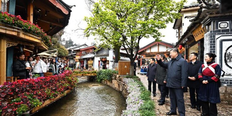 Xi Jinping urges Yunnan to open up new development prospects during an inspection visit